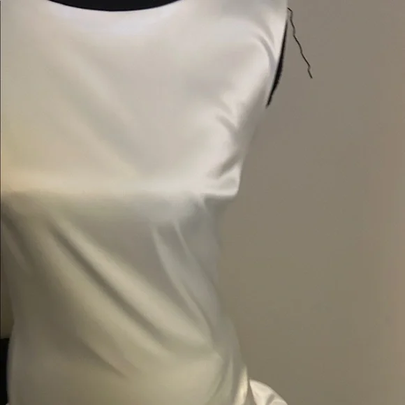 Elegant White Satin Mini Dress - Picture 2 of 4